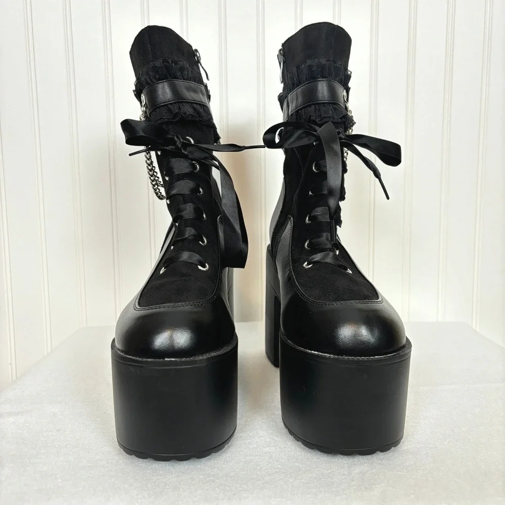 Hot Topic Black Ruffle Chain Platform Boots size 11 Gothic Punk Whimsigoth Rock